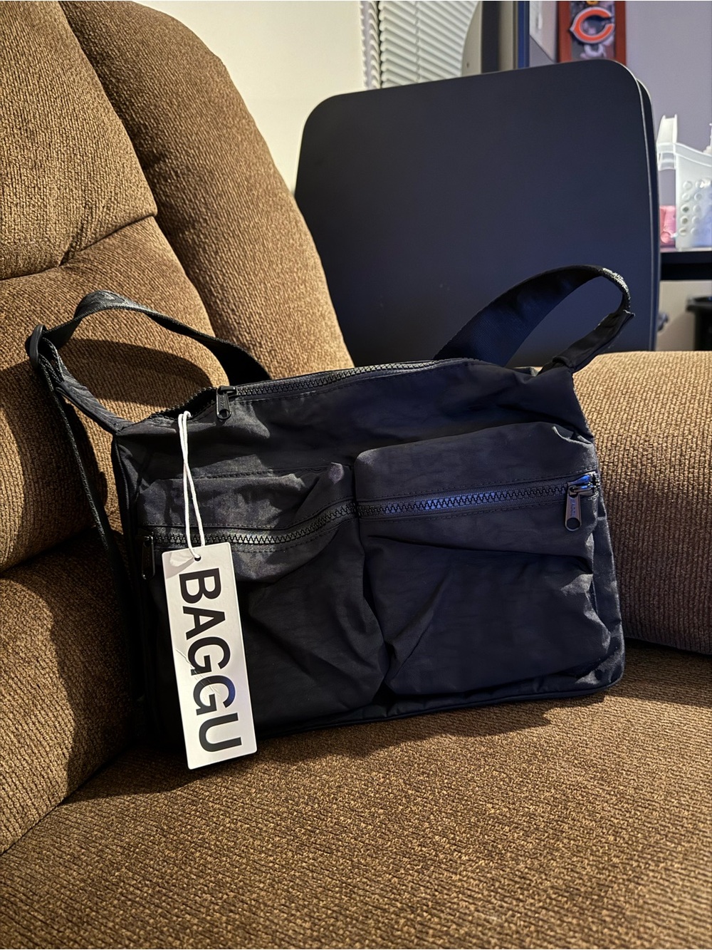 BAGGU Black Nylon Messenger Bag with Front Zip Pockets